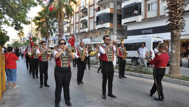 Uluslararası Silifke Müzik ve Folklor Festivali Başladı